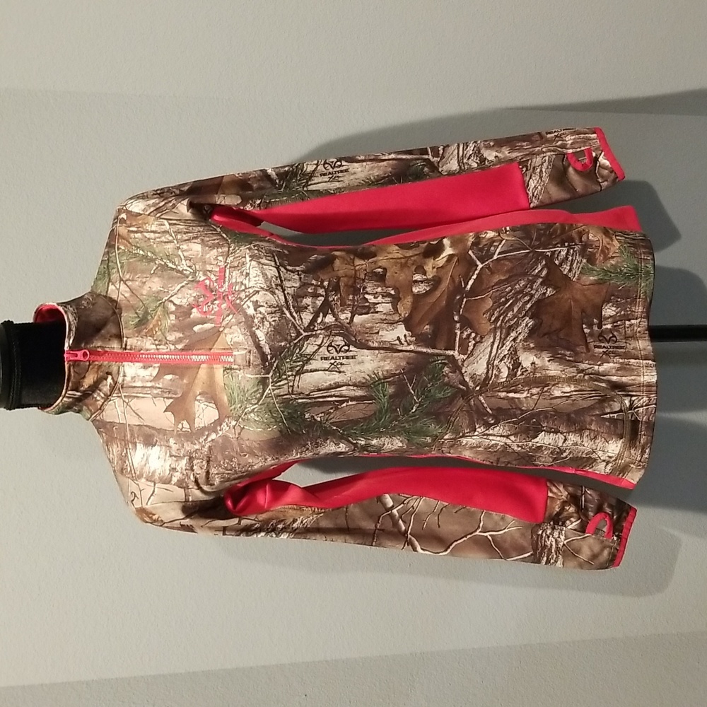 ¼ zip fleece lined camo top